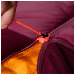 Mammut Women's Protect Fiber Bag -21C - Synthetic Sleeping Bag -Venture Loom Tent Shop mammut womens protect fiber bag 21c synthetic sleeping bag detail 5
