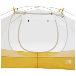 The North Face Evolution 3 - 3-person Tent 19 The North Face Evolution 3 - 3-person Tent -Venture Loom Tent Shop the north face evolution 3 3 person tent detail 6